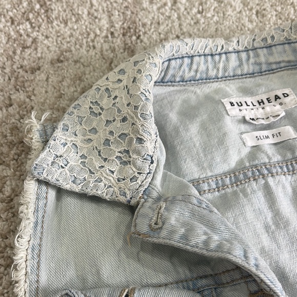 Denim Vest with lace detail - Picture 2 of 6